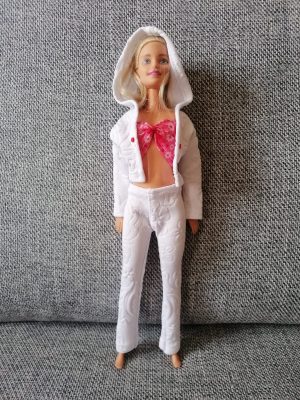 White Jacket, Pants & Top